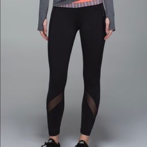 Lululemon Inspire Tight II (Mesh), Size 6
